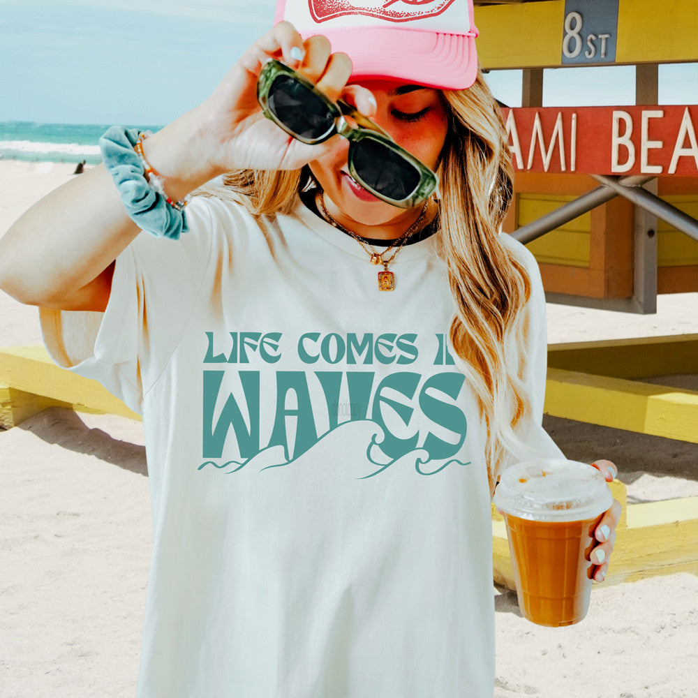 Waves Tee