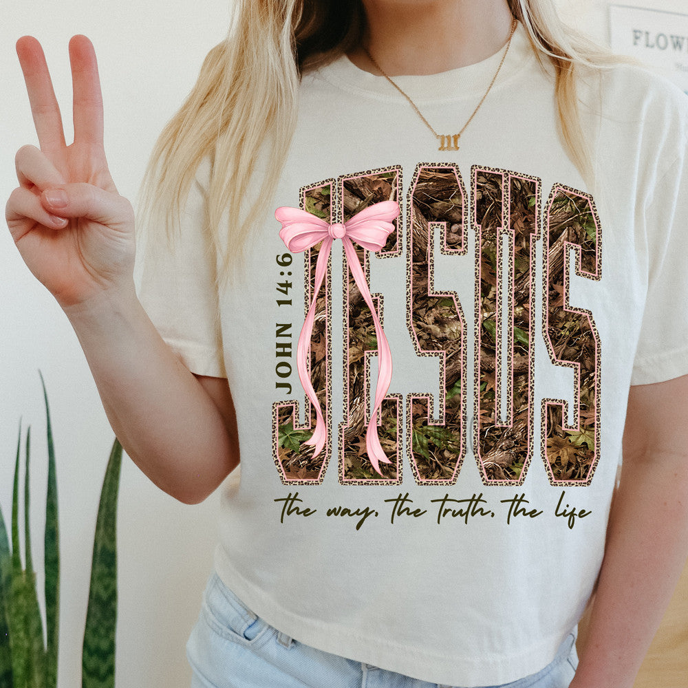 Camo Jesus CROPPED Tee