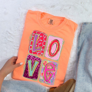 Retro Love Tee