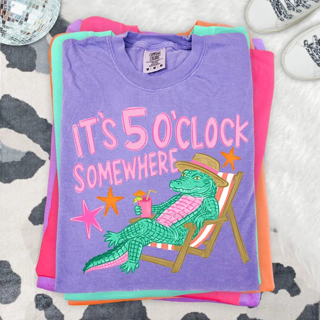 It's 5 O'Clock Tee