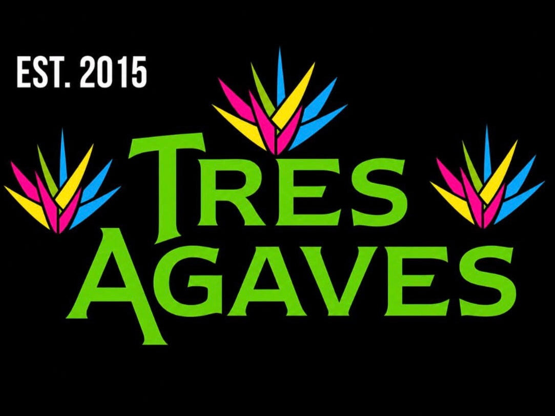 Tres Agaves