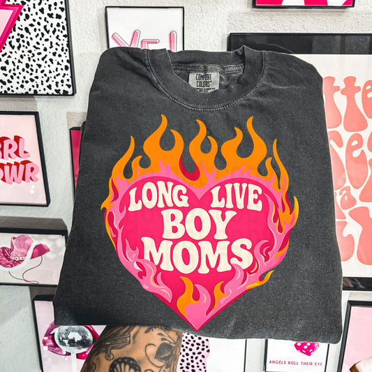 Boy Moms Tee